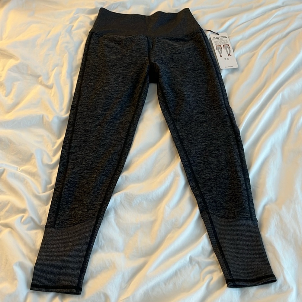 Brand New Alo 7/8 High-Waist Lounge Legging, Size S, Dark Heather Grey